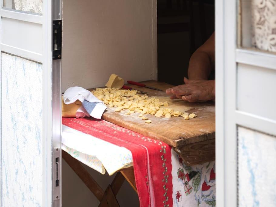 Dimora Donna Vittoria Apartamento Bari Exterior foto