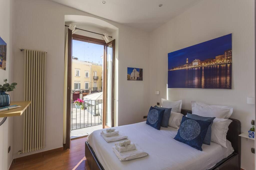 Dimora Donna Vittoria Apartamento Bari Exterior foto